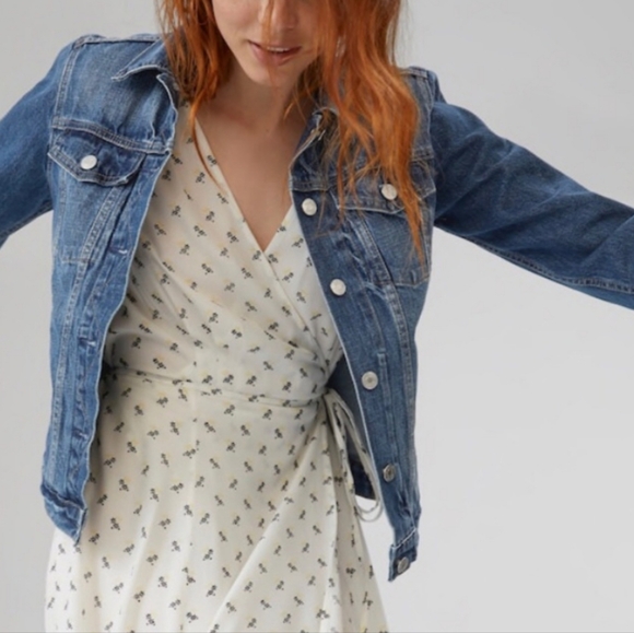 GAP Distressed Denim Jacket, Size XS - Picture 3 of 17